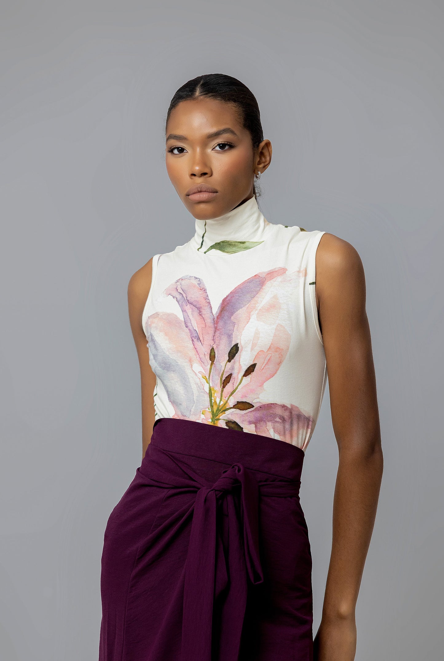 Soft Lily Sleeve Less